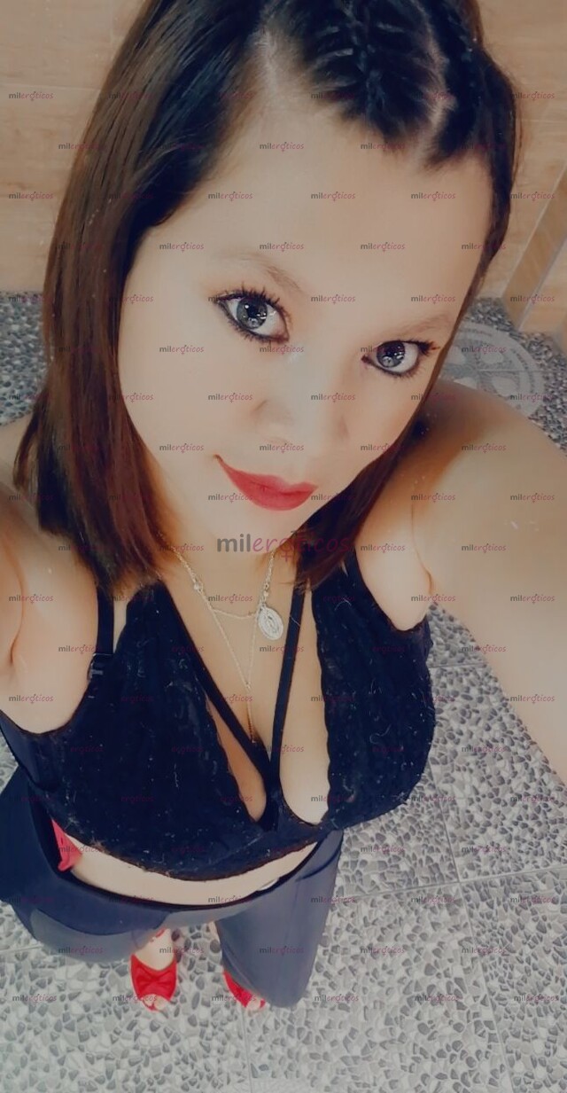 FOTOS DE SOLO DE PASO POR UNOS DIAS APROVECHA Y PREGUNTA