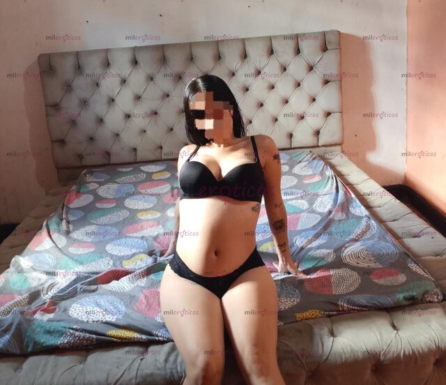 FOTOS DE CHICA JOVEN DIVERTIDA VENEZOLANA CON GANAS DE SEXO DURO