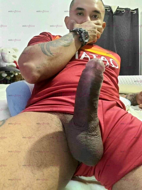FOTOS DE CHACAL TATUADO MORENO Y BIEN VERGON CON 20CM REALES