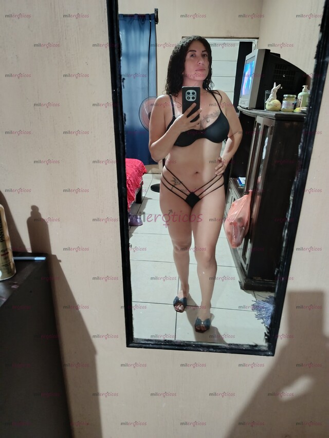 FOTOS DE RIZADA, BOLUCTUOSA Y CANDENTE CUMPLE TODAS TUS FANTASIAS SEXUALES