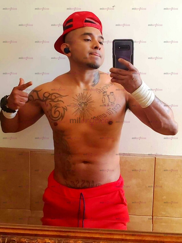 FOTOS DE CHACAL TATUADO MORENO Y BIEN VERGON CON 20CM REALES