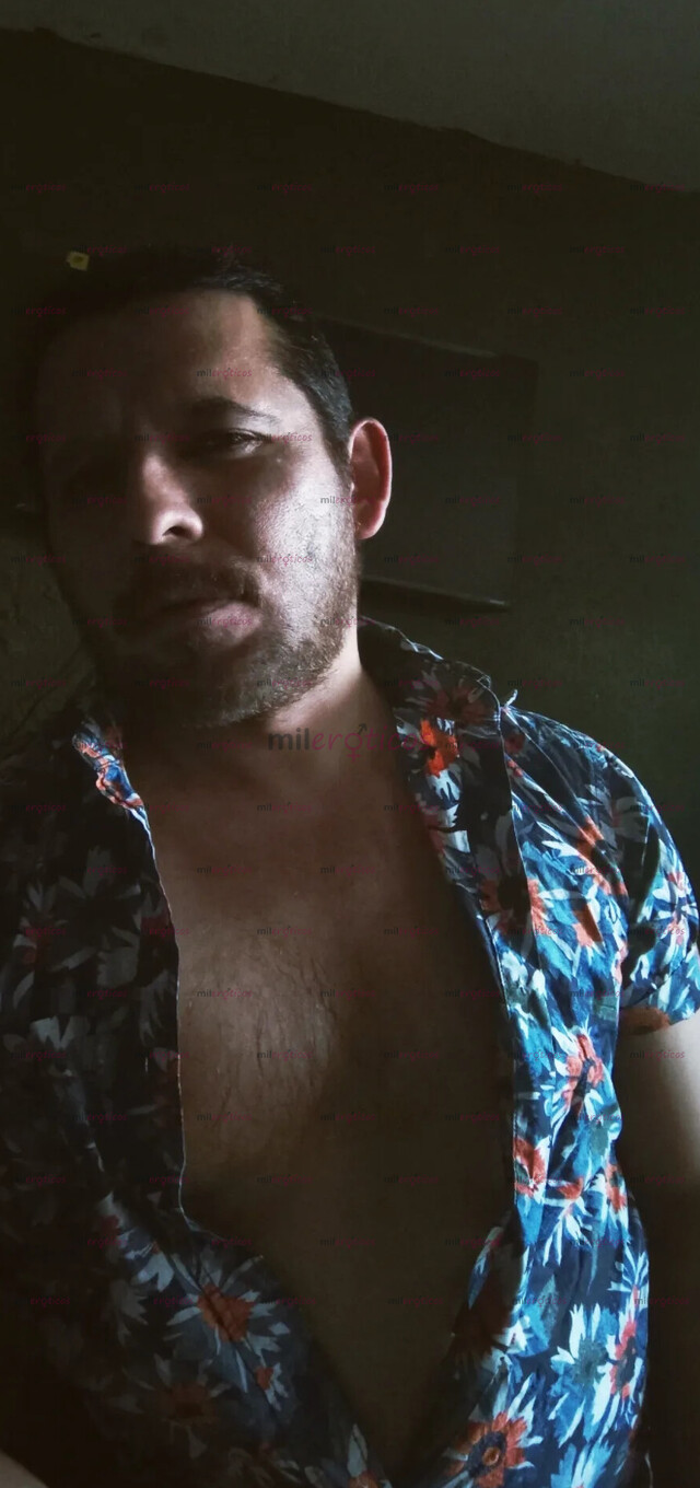 FOTOS DE SOY UN HOMBRE ATRACTIVO GUAPO Y PELUDO VERGÓN