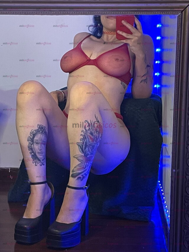 FOTOS DE SOY AURORA; TU VECINA CALIENTE, TETONA Y CON GANAS DE COGER YA!