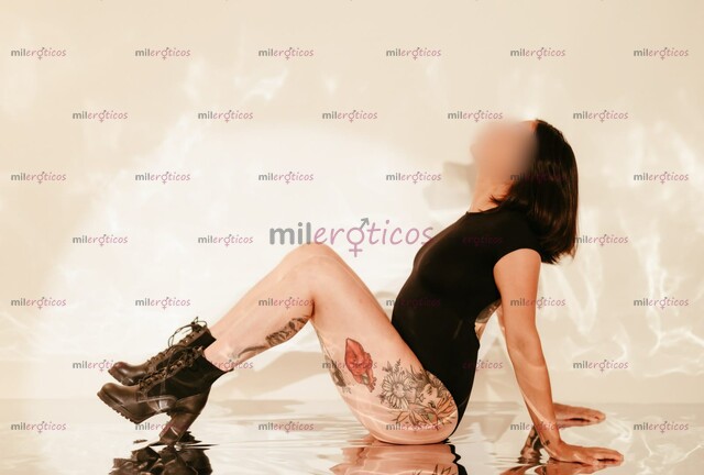 FOTOS DE MISTRESS NIRVANA SESIONES PERSONALIZADAS DE BDSM