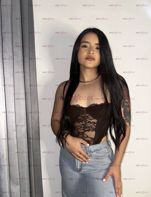 FOTOS DE LAURA, HERMOSA EXCLUSIVA Y ESBELTA CALEÑA VIP