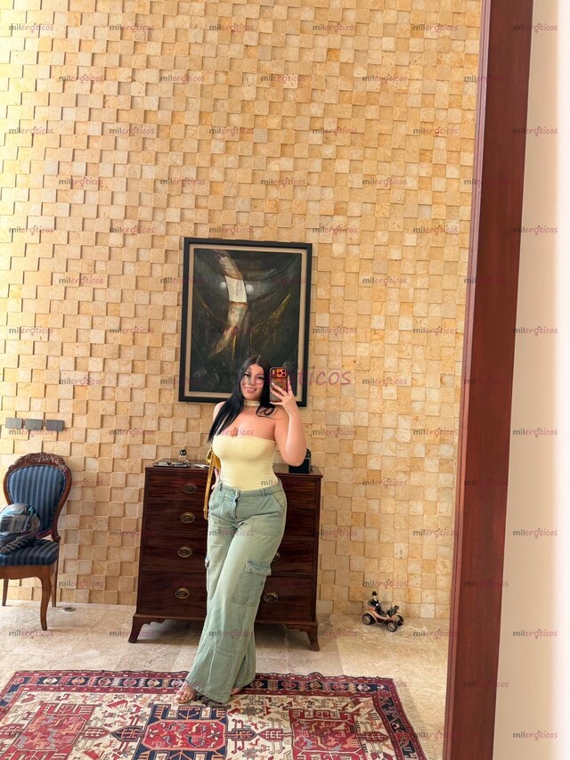 FOTOS DE CARITA LINDA CUERPO RICO CON UN TRATO INCREÍBLE AMOR