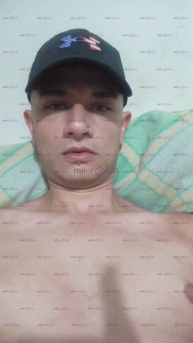 FOTOS DE JOVEN VARONIL ACTIVO 23CM SITIO PRIVADO Y MUY CARIÑOSO FETICHISTA