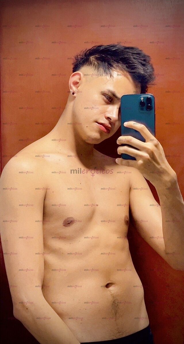 FOTOS DE JOVEN VERSÁTIL PAS EN BOGOTA DISCRETO Y SERIO YOUNG VERS BOTTOM IN BOGOTA