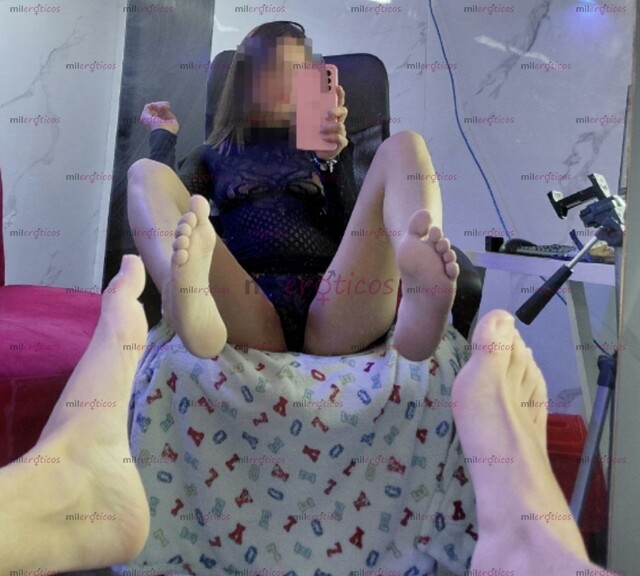 FOTOS DE FLACA Y CON MUCHAS GANAS DEPASAR UN RATO MUY AGRADABLE