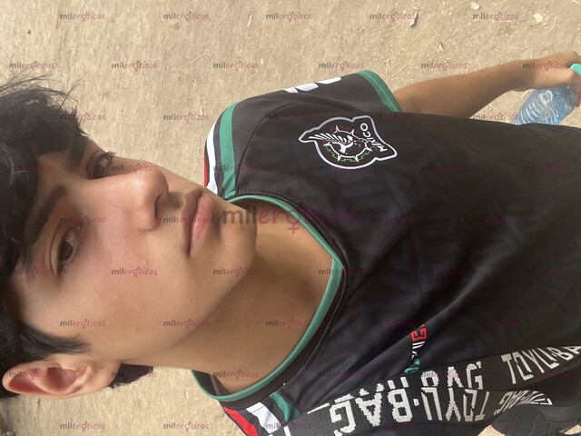 FOTOS DE DOMINIK,ME GUSTA VIAJAR,SALIR A ANTROS,SALIR A PLAZAS Y COJER