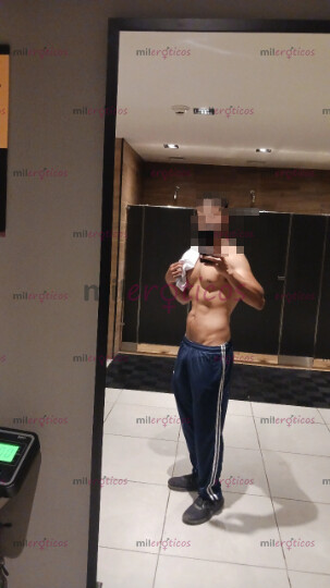 FOTOS DE MORENASO DE FUEGO CHACLON CON CUERPO DE ATLETA LISTO PARA COJERESE A TU MUJER