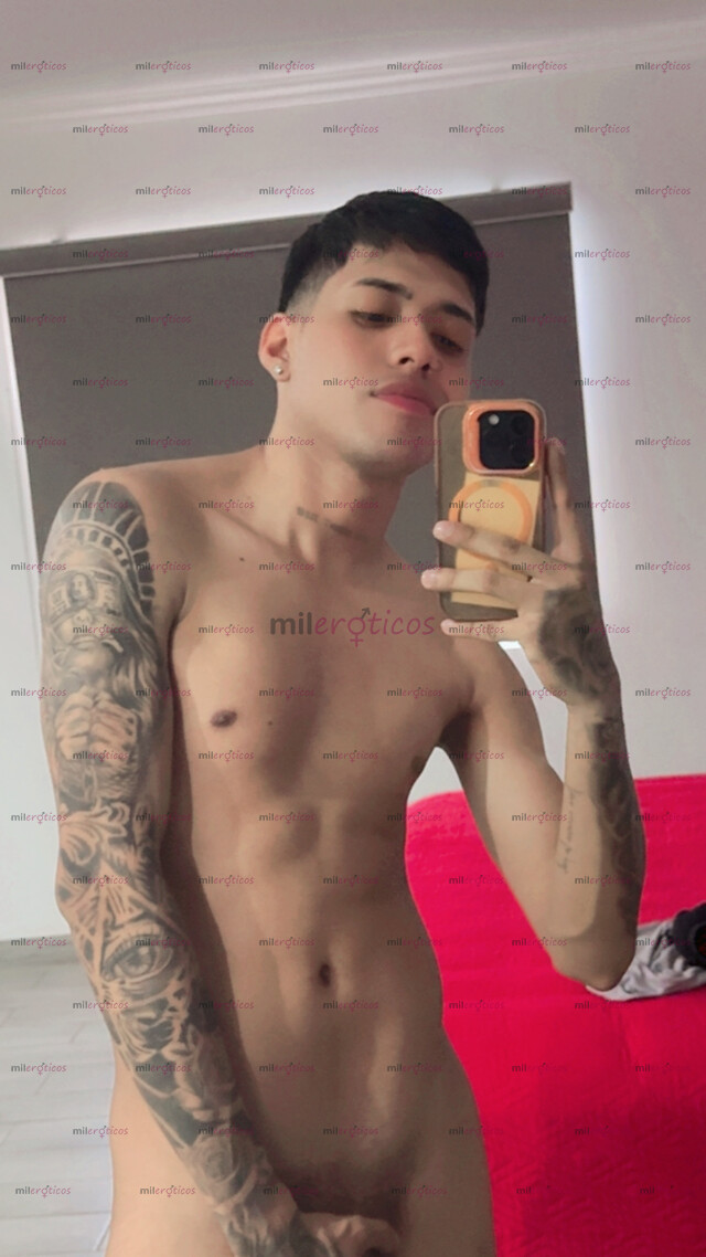 FOTOS DE HOMBRE GUAPO, PASIVO, DELGADO Y TATUADO AL 8992998808