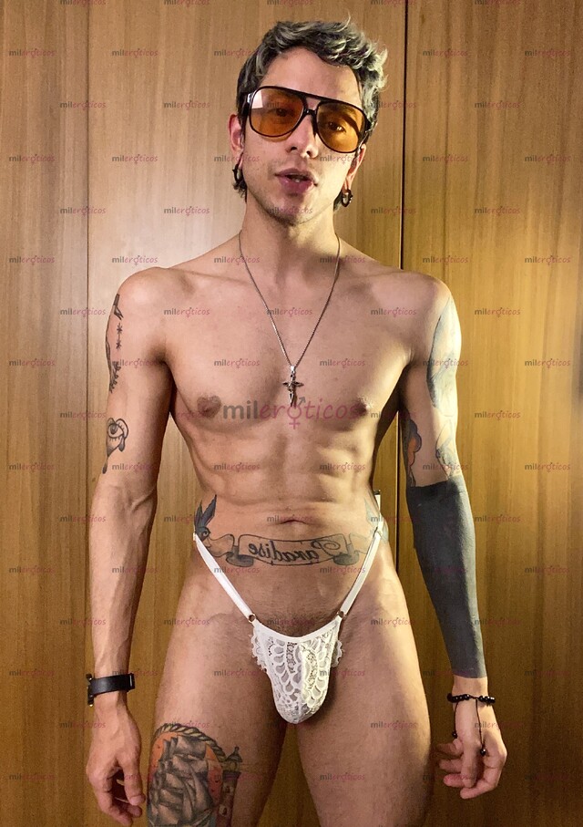 FOTOS DE TWINK MORBOSO APASIONADO CON GANAS DE COMPLACERTE