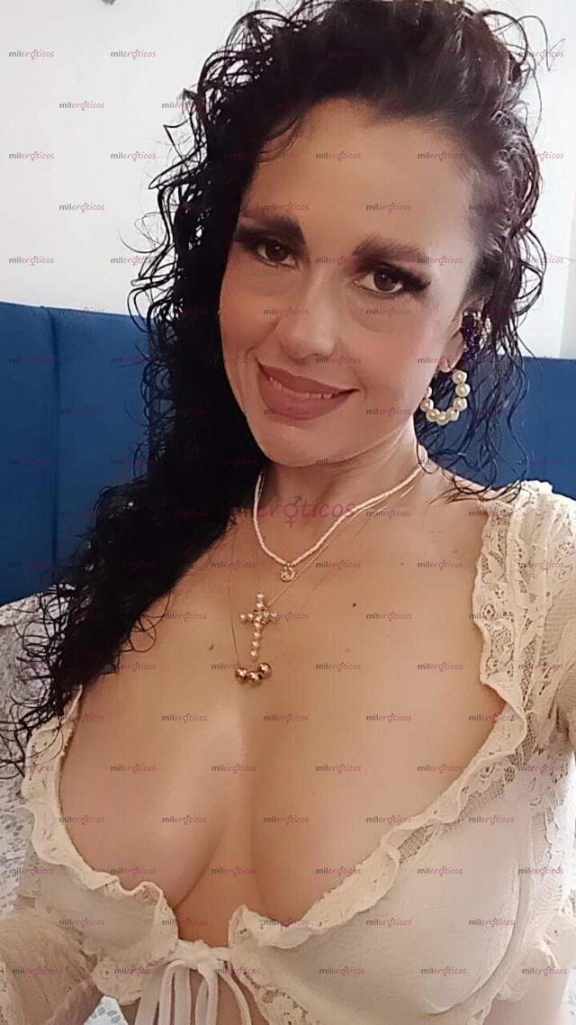 FOTOS DE ISABELLA EXCLUSIVA TETONA Y CON TODA LA EXPERIENCIA QUE NECESITAS PARA TI