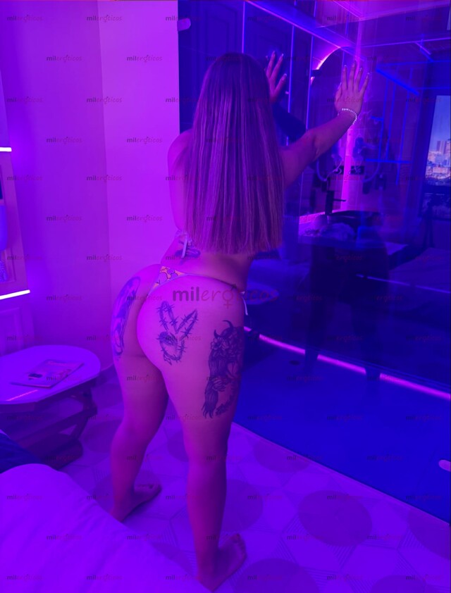 FOTOS DE MI VAGINA ESTA APRETADA Y QUIERE TODA TU VERGA, ESTRECHITA POLLITA DE 20 AÑITOS.