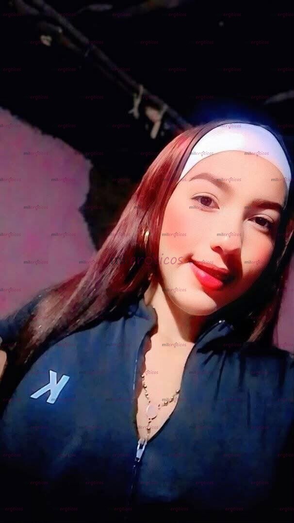 FOTOS DE SOY LA ZORRITA BLANQUITA CON BUEN CULITO Y CHICHIS MI AMOR YA LISTA PA TU BOCA
