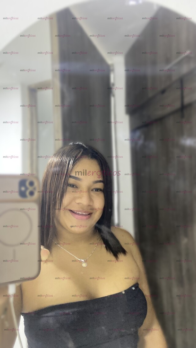 FOTOS DE HERMOSA PIEL CANELA ,SUPER ARDIENTE CURVAS SEXYS ESTATURA 1.68,