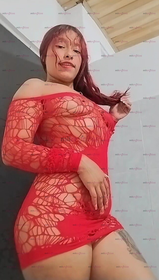FOTOS DE FOGOSA MORENITA NIÑITA DE 19 AÑITOS PERVERTIDA Y SEXY.