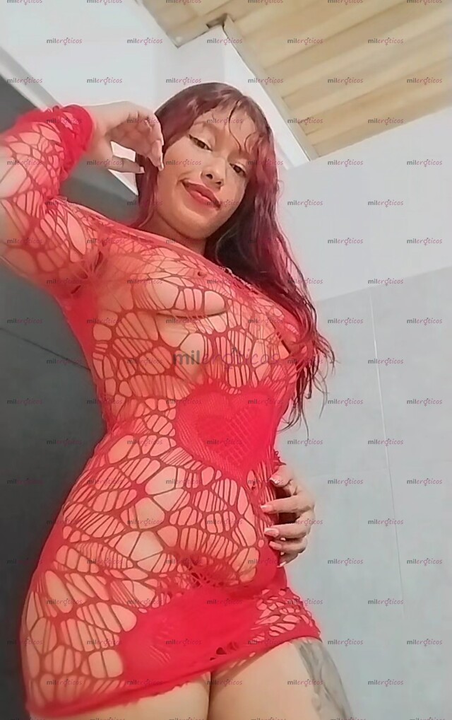 FOTOS DE FOGOSA MORENITA NIÑITA DE 19 AÑITOS PERVERTIDA Y SEXY.