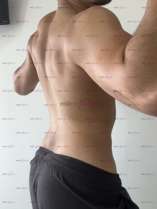FOTOS DE EXPERTO EN MASAJE TÁNTRICO , HOMBRE A HOMBRE