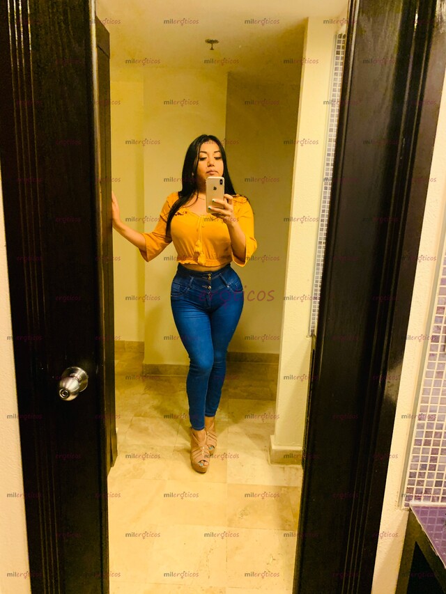 FOTOS DE S.O.F.I.A MUÑECA FEMENINA CON VERGA, ACTIVA O PASIVA. SEXO SIN LIMITACIONES