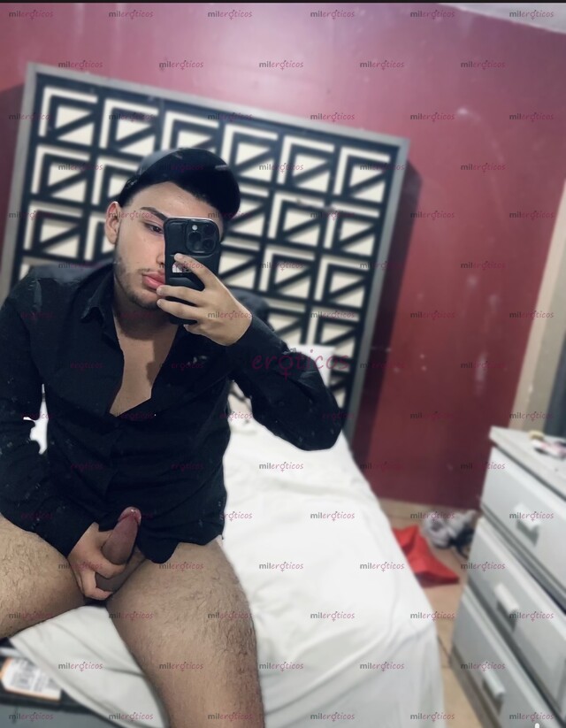 FOTOS DE HOMBRE VARONIL VELLUDO ATRACTIVO LISTO PARA COMPLACERTE