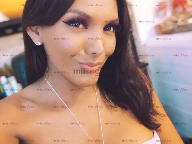 FOTOS DE VERSÁTIL, CON RICO CARAMELO, MORENA FEMENINA SIEMPRE CACHONDA