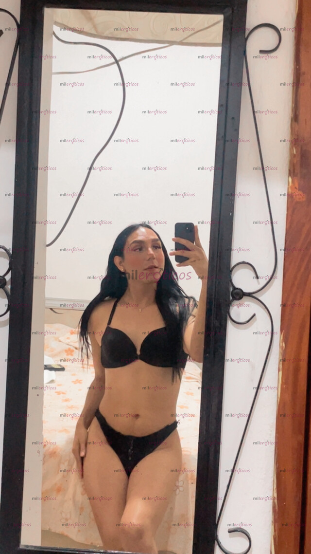 FOTOS DE HOLAAA CHICA TRANS DELGADA Y GUAPA LISTA PARA CUMPLIR TUS FANTASÍAS