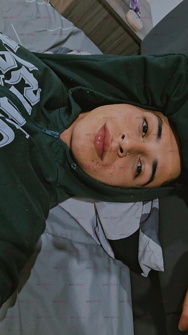 FOTOS DE HOLA CAMILO UN CHICO DE 19 AÑOS, NUEVO EN TU CIUDAD.