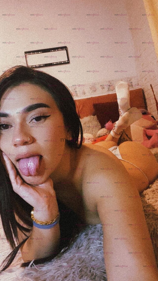 FOTOS DE PELINEGRA ESTRECHITA, CON RICAS CURVAS Y BUEN CULO