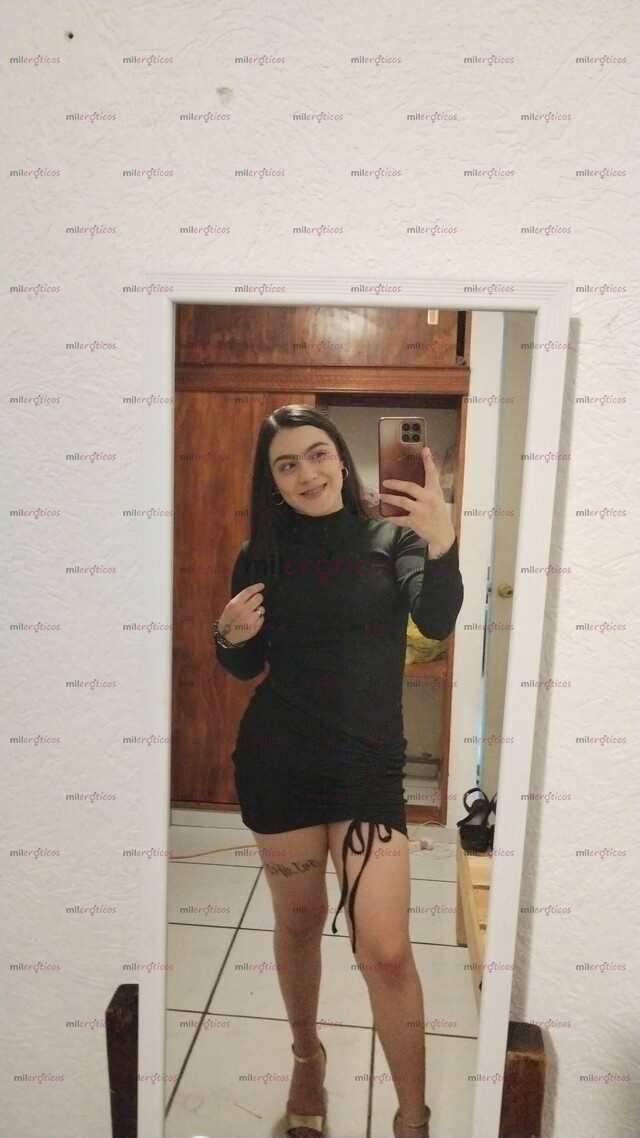 FOTOS DE MUÑEQUITA RICA ESTRECHA DITA CON GANAS DE COMERME TU RICA VERGA