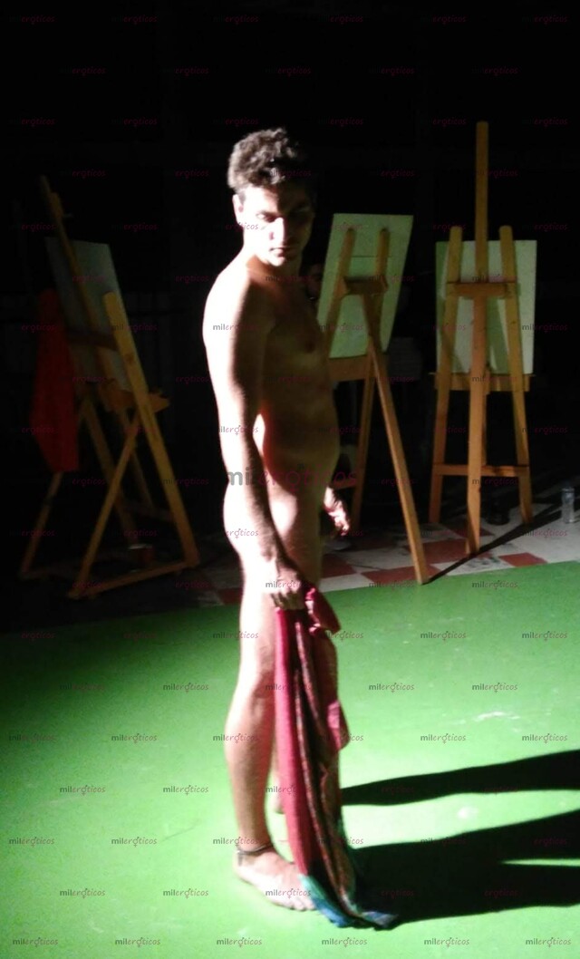 FOTOS DE MODELO VIP NUEVO RUBIO OJOS VERDES Y MUY ARRECHO