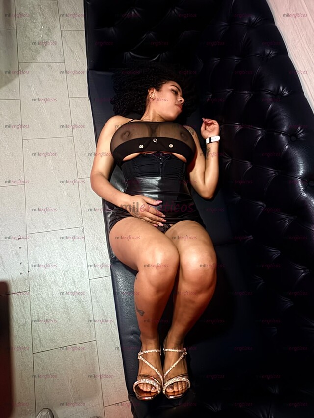 FOTOS DE DULCE RICA NEGRA CON LA CUCA ESTRECHA TETAS GRANDES PARA QUE ACABES EN ELLAS 90K