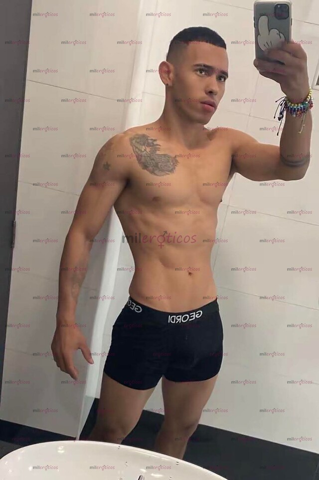 FOTOS DE YEISON CULEADOR PINGON REBIENTA CULOS CACORRO BIX REAL.VERS EXPERTO EN DAR PINGA