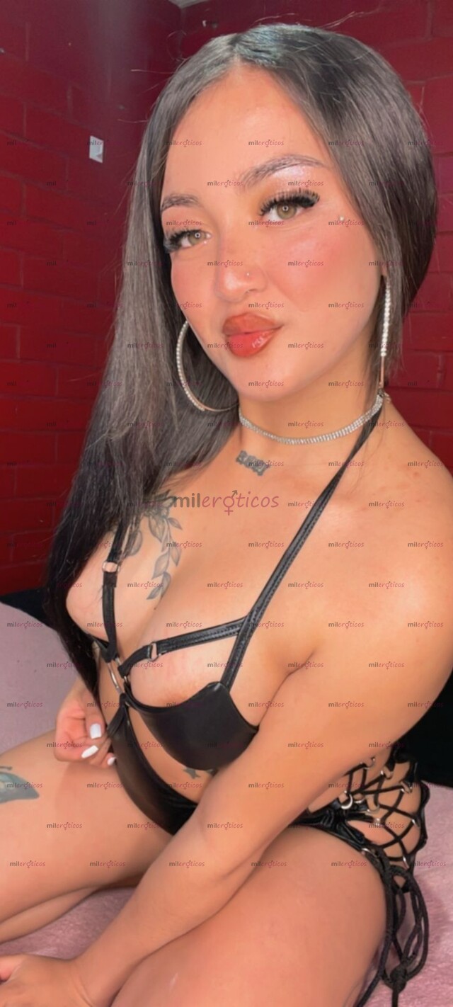 FOTOS DE FLACA CON SONRISA Y OJOS PRECIOSOS QUE QUIERE CUMPLIR TUS DESEOS.