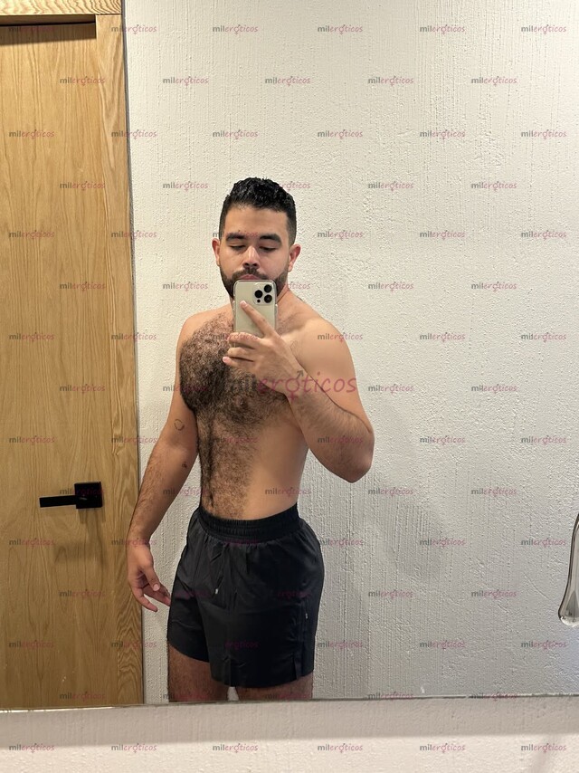 FOTOS DE SOLO PARA GUSTOS EXIGENTES, COLOMBIANO DE 23 AÑOS.