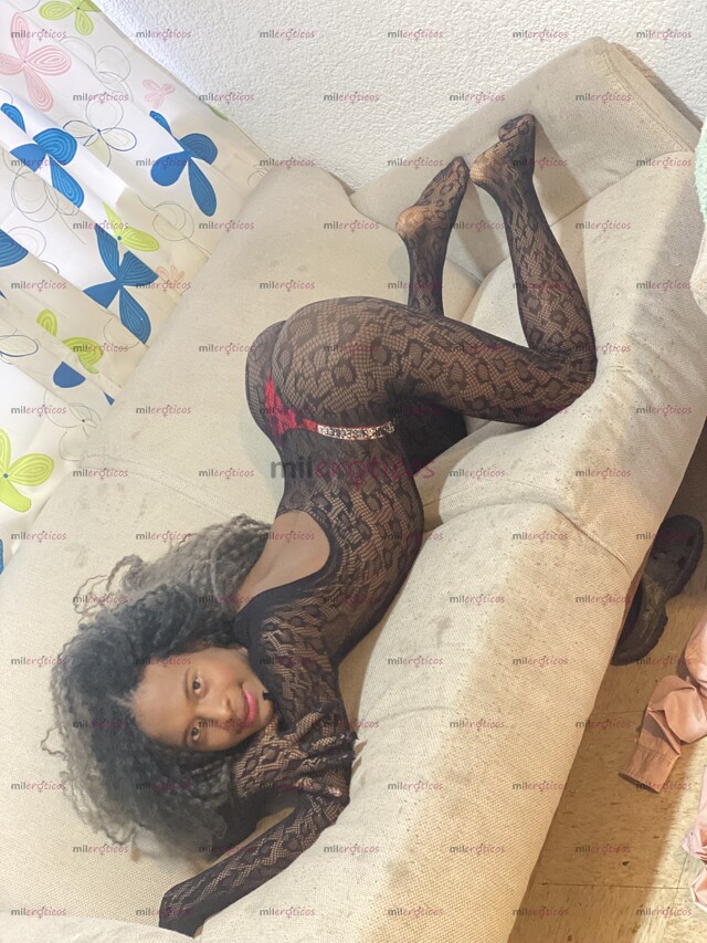 FOTOS DE CHICA TRANS SEXY Y NUEVA MORENA HOT NUEVA Y MUY CALIENTE EN TU CUIDAD DEL FRÍO