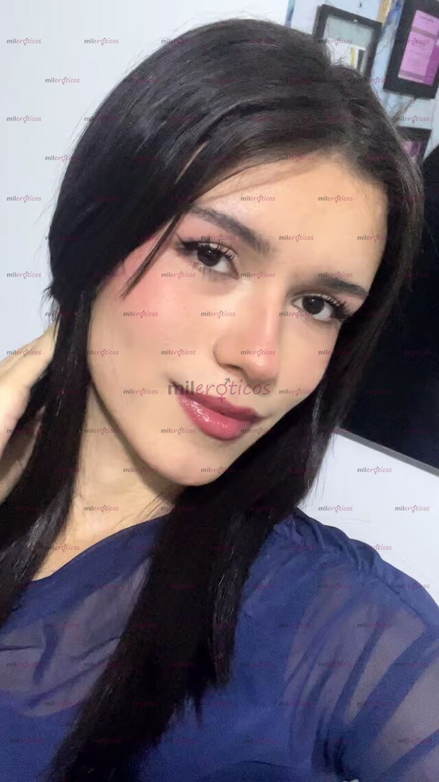 FOTOS DE CHICA TRANS, JOVEN Y DELGADA, MASAJES RELAJANTES.