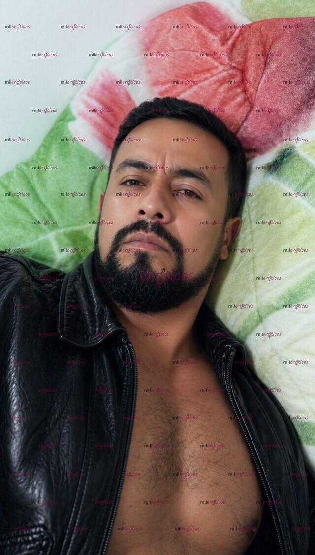 FOTOS DE MASAJE DE CULO PARA HOMBRES CON GANAS DE VERGA Y MACHO RIQUÍSIMA COGIDOTA A HOTE