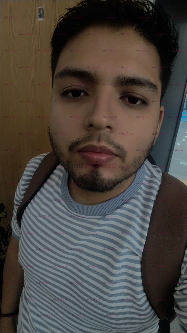 FOTOS DE CHICO CALIENTE 25 AÑOS CON 18 CM CALIENTE