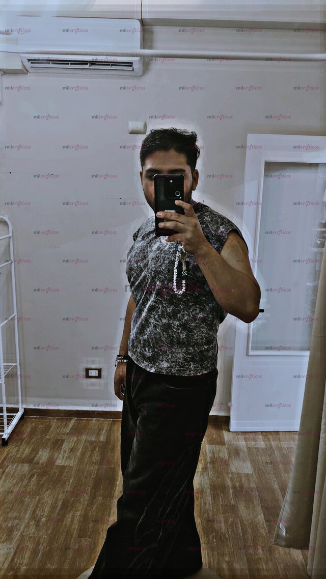 FOTOS DE CHICO CALIENTE 25 AÑOS CON 18 CM CALIENTE