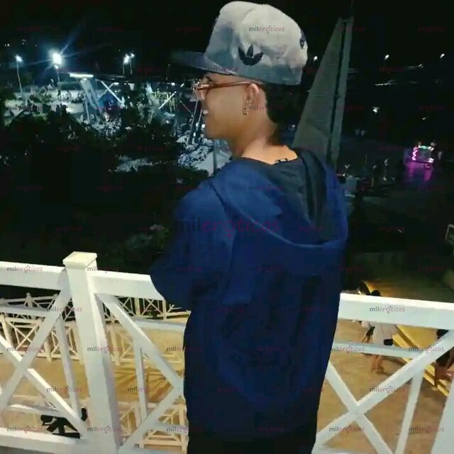 FOTOS DE POLLITO NUEVO VERGÓN MACHO DOMINANTE LISTO PARA SATISFACER TUS FANTASIAS
