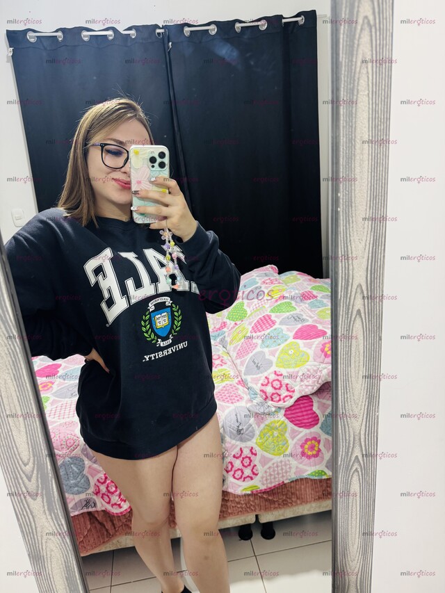FOTOS DE ELIANA UNA UNIVERSITARIA UBICADA EN APARTAMENTO PRIVADO Y RESERVADO 24 HORAS