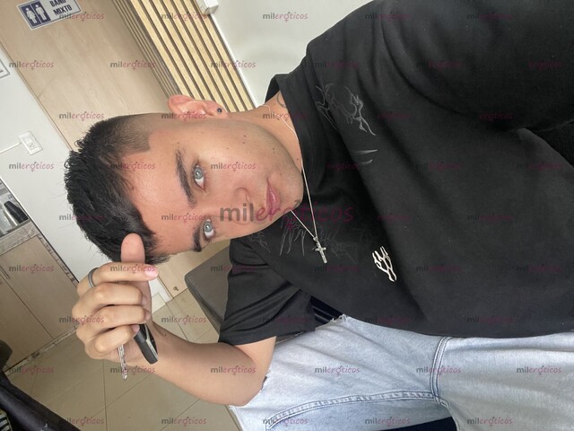 FOTOS DE BUSCO AMISTADES NUEVAS MI WHATSAPP EN MI PERFIL