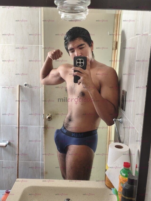 FOTOS DE ANDRAXXX MORENO RICO (BUSCO SUGGAR MOMMY O DADDY)