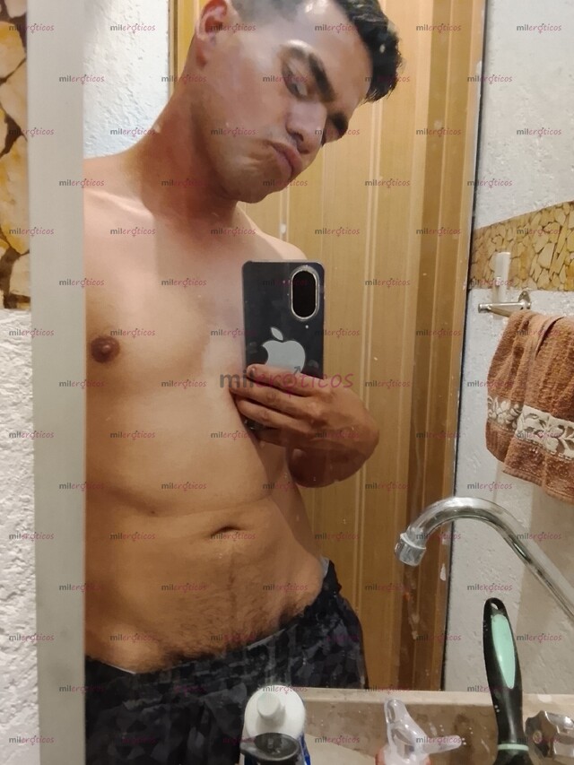 FOTOS DE FLACO GUAPO DELGADO GYM 31 PIERNUDO RIATUDO DURA Y GRUESA SOLO CDMX