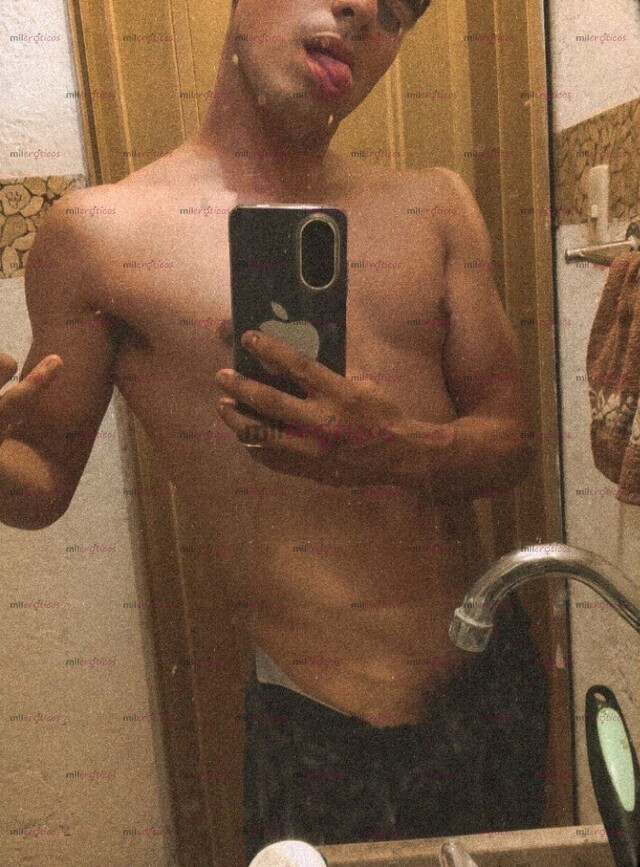 FOTOS DE FLACO GUAPO DELGADO GYM 31 PIERNUDO RIATUDO DURA Y GRUESA SOLO CDMX
