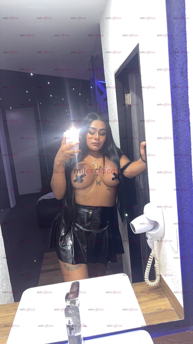 FOTOS DE CON RICAS TETAS Y UNA JUGOSA VERGA PARA DISFRUTAR MUTUAMENTE