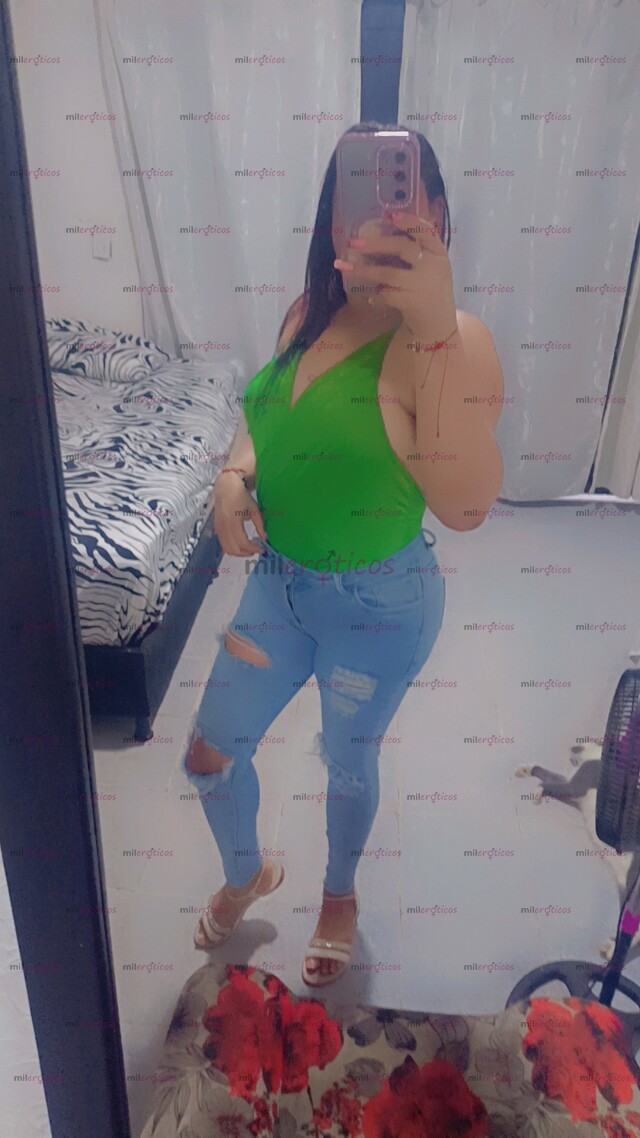 FOTOS DE SOY UNA HERMOSA ESCORTS DIVINA CON UNOS HERMOSOS SENOS REDONDOS