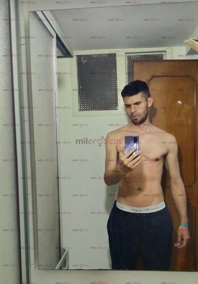 FOTOS DE ME ALQUILO UNIVERSITARIO ACTIVO MASCULINO AMIGABLE DESCOMPLICADO TODO TERRENO